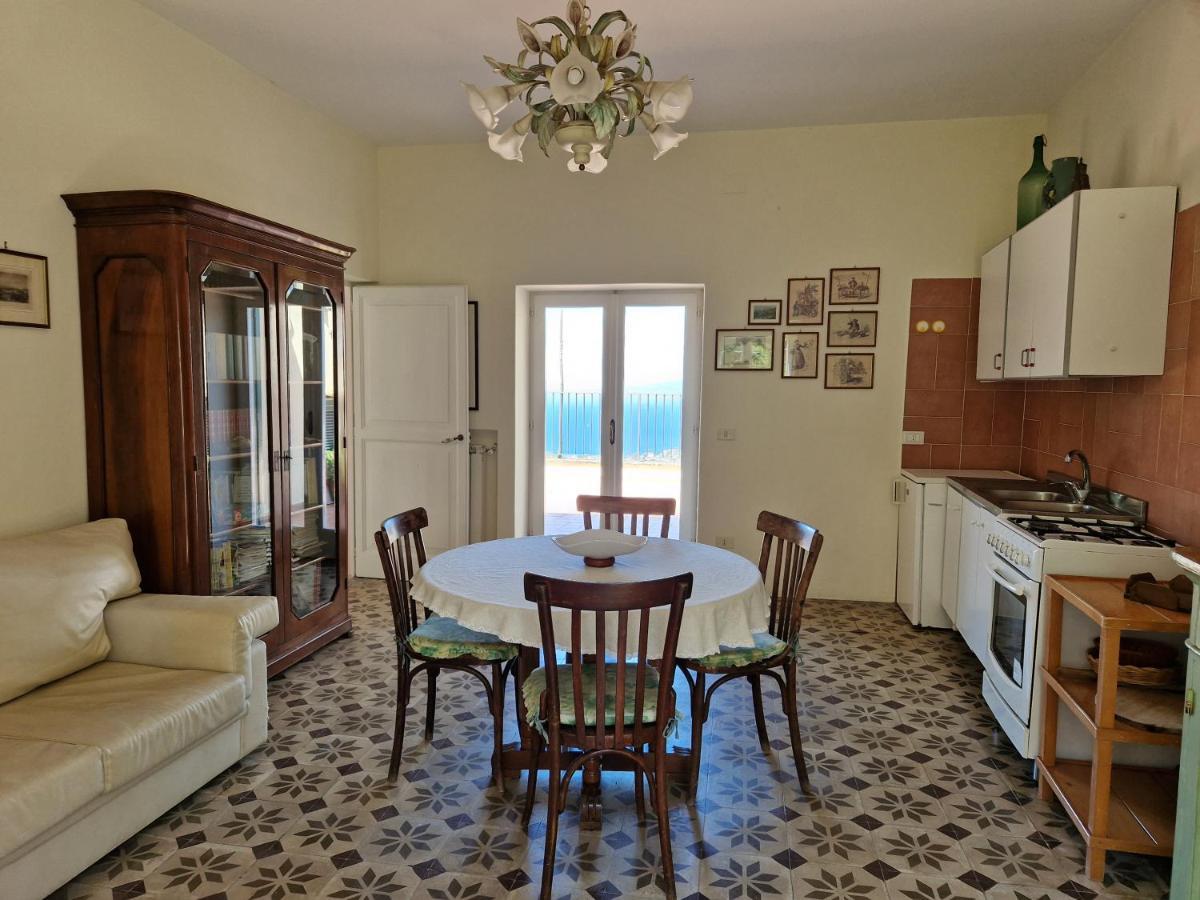 Gli Ulivi Agriturismo Sant'Agnello Luaran gambar
